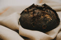 Csokoládés kovászos kenyér „Frutta Nera" (közepes)